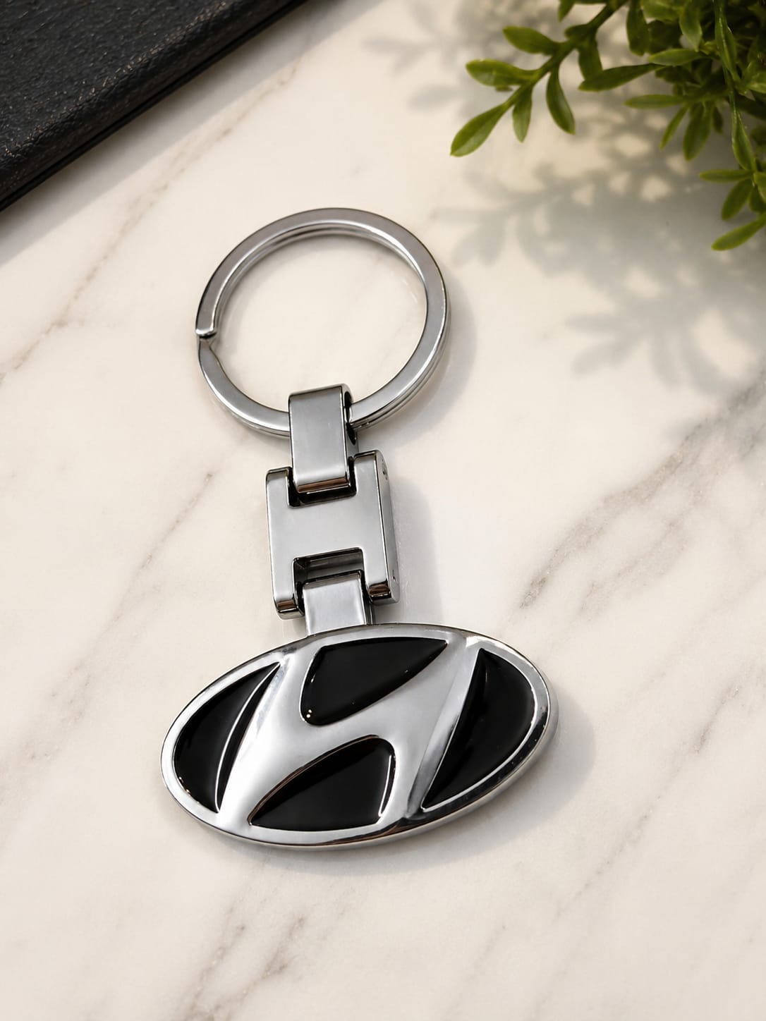 Hyundai Premium Metal Keychain